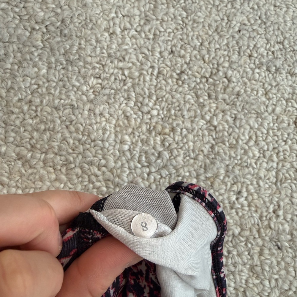Lululemon Bra - Picture 4 of 4
